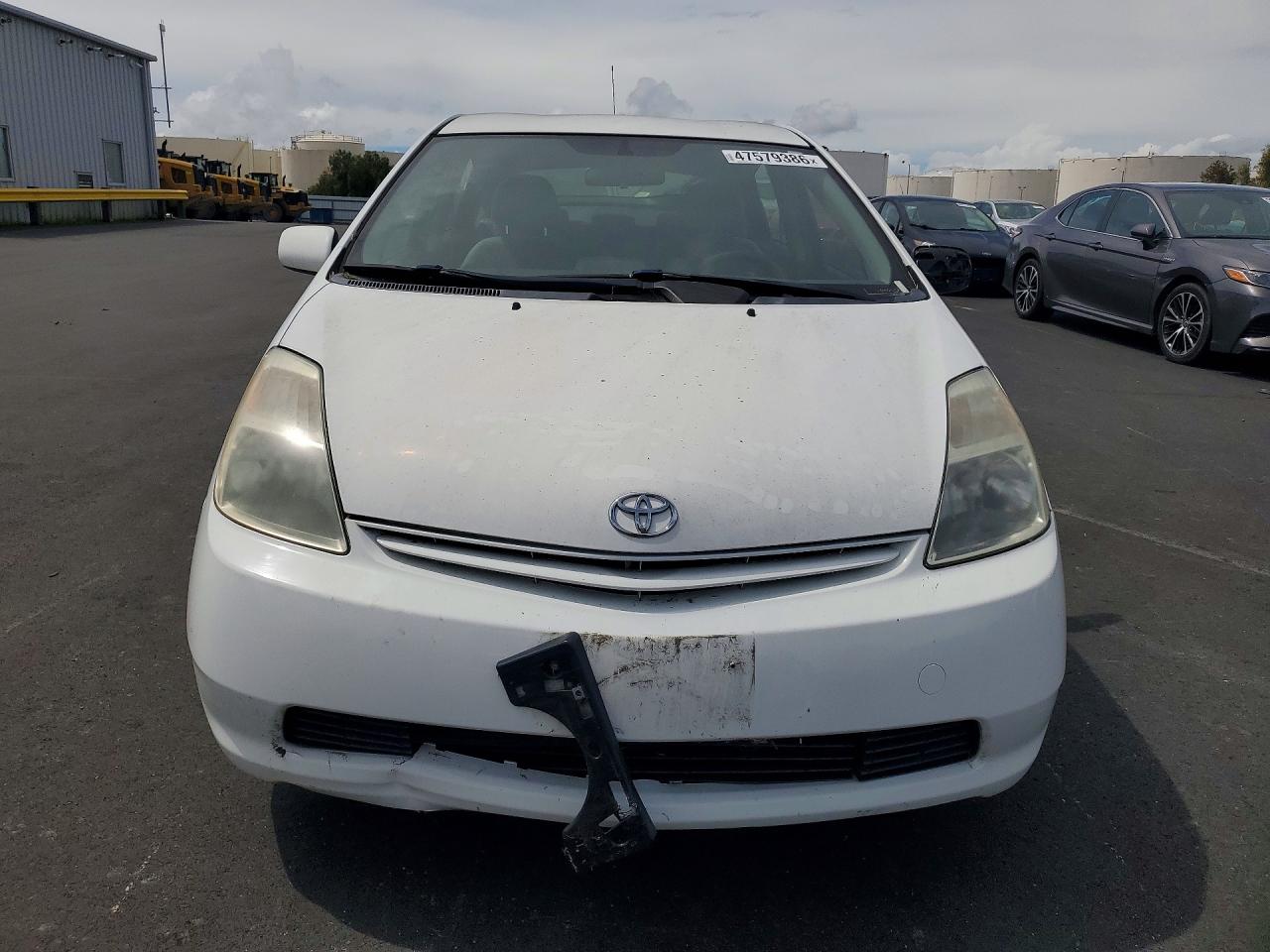 Toyota Prius Base