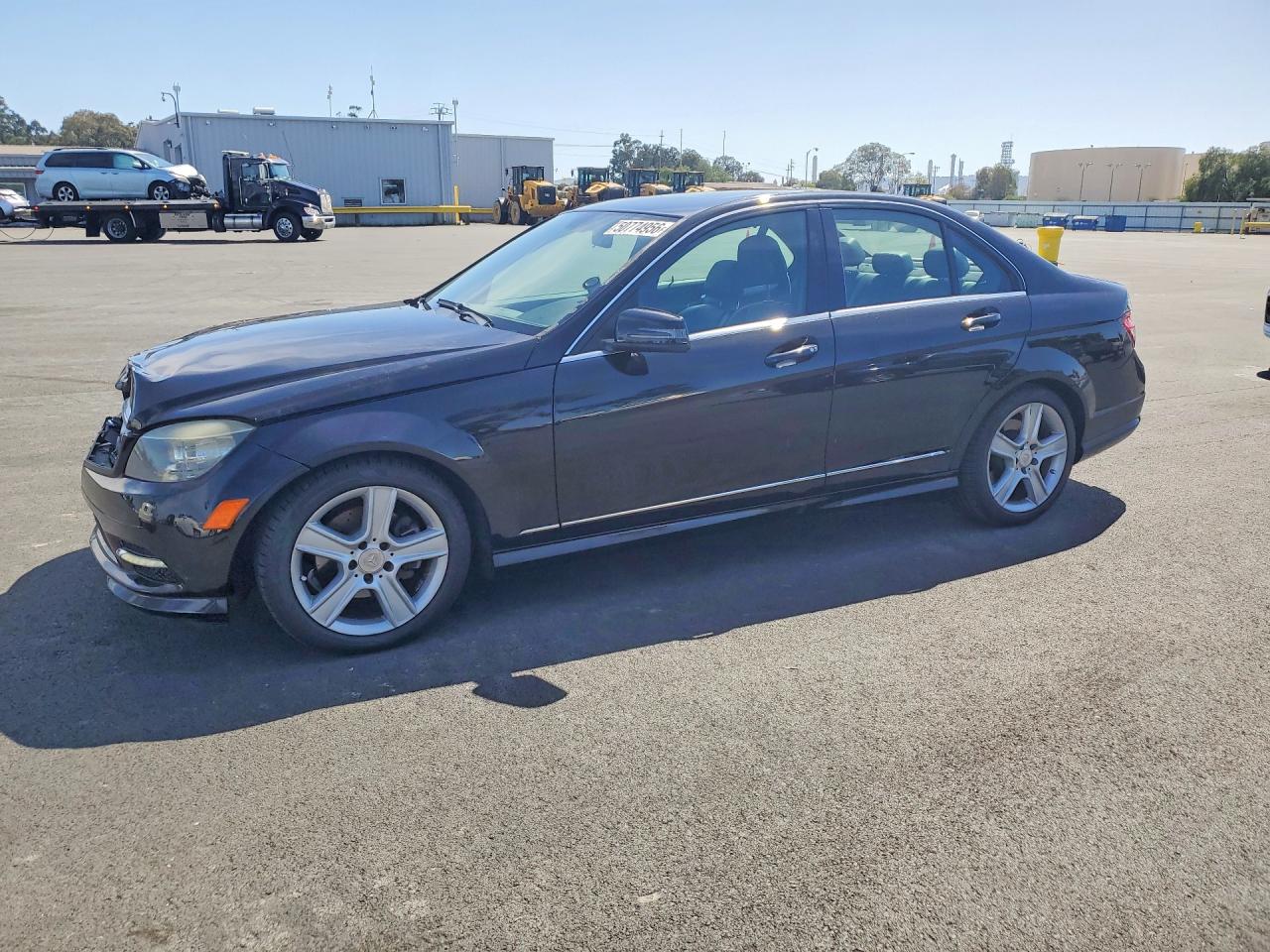 Salvage Mercedes-Benz C-Class Image