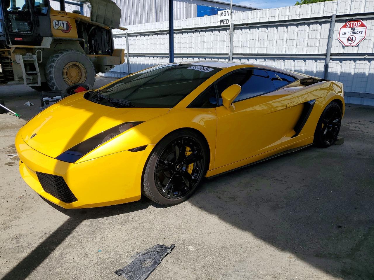 Salvage Lamborghini Gallardo Image
