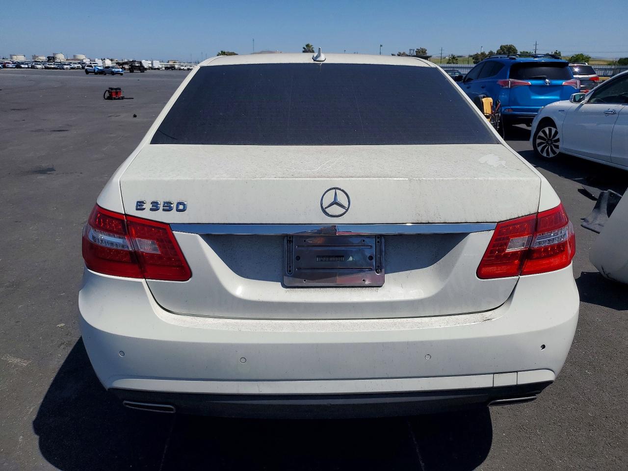 Mercedes-Benz E-Class 350