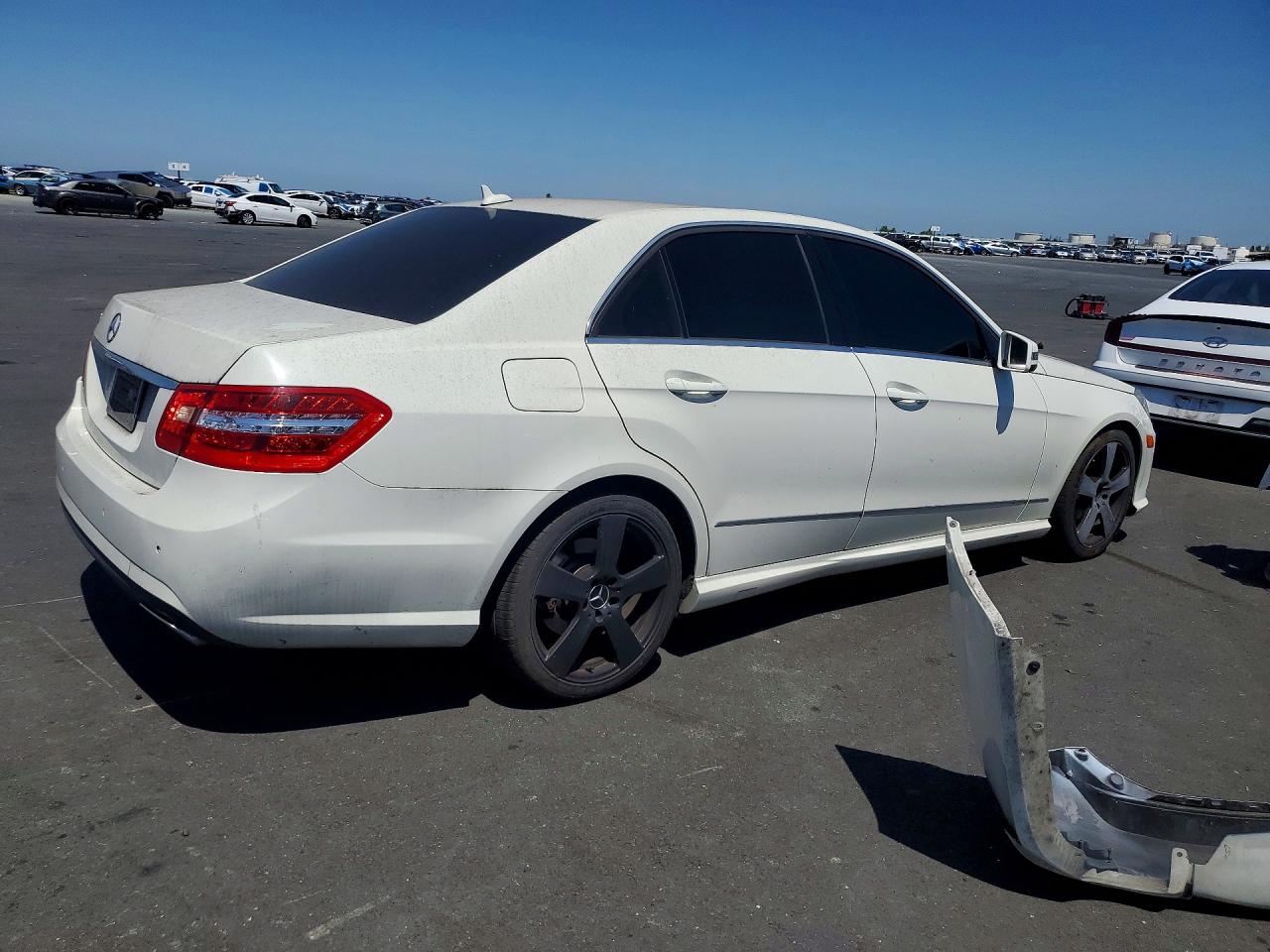 Mercedes-Benz E-Class 350