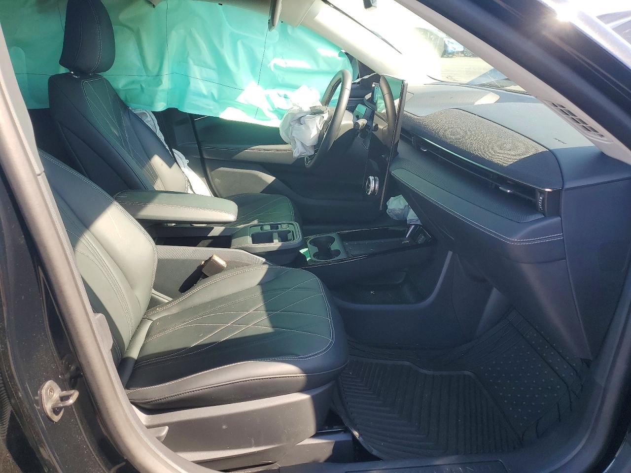 Ford Mustang Select