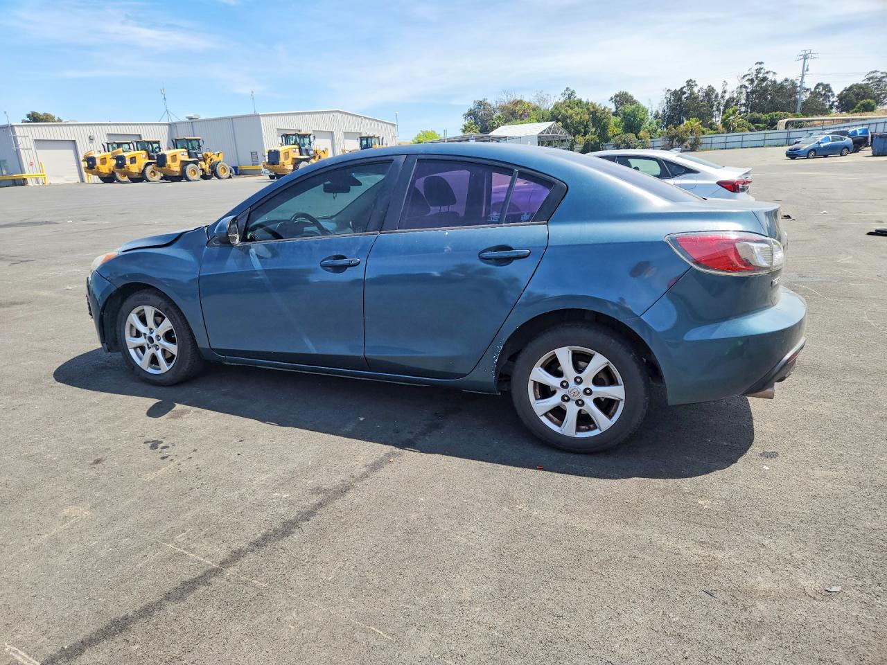 Mazda 3 I
