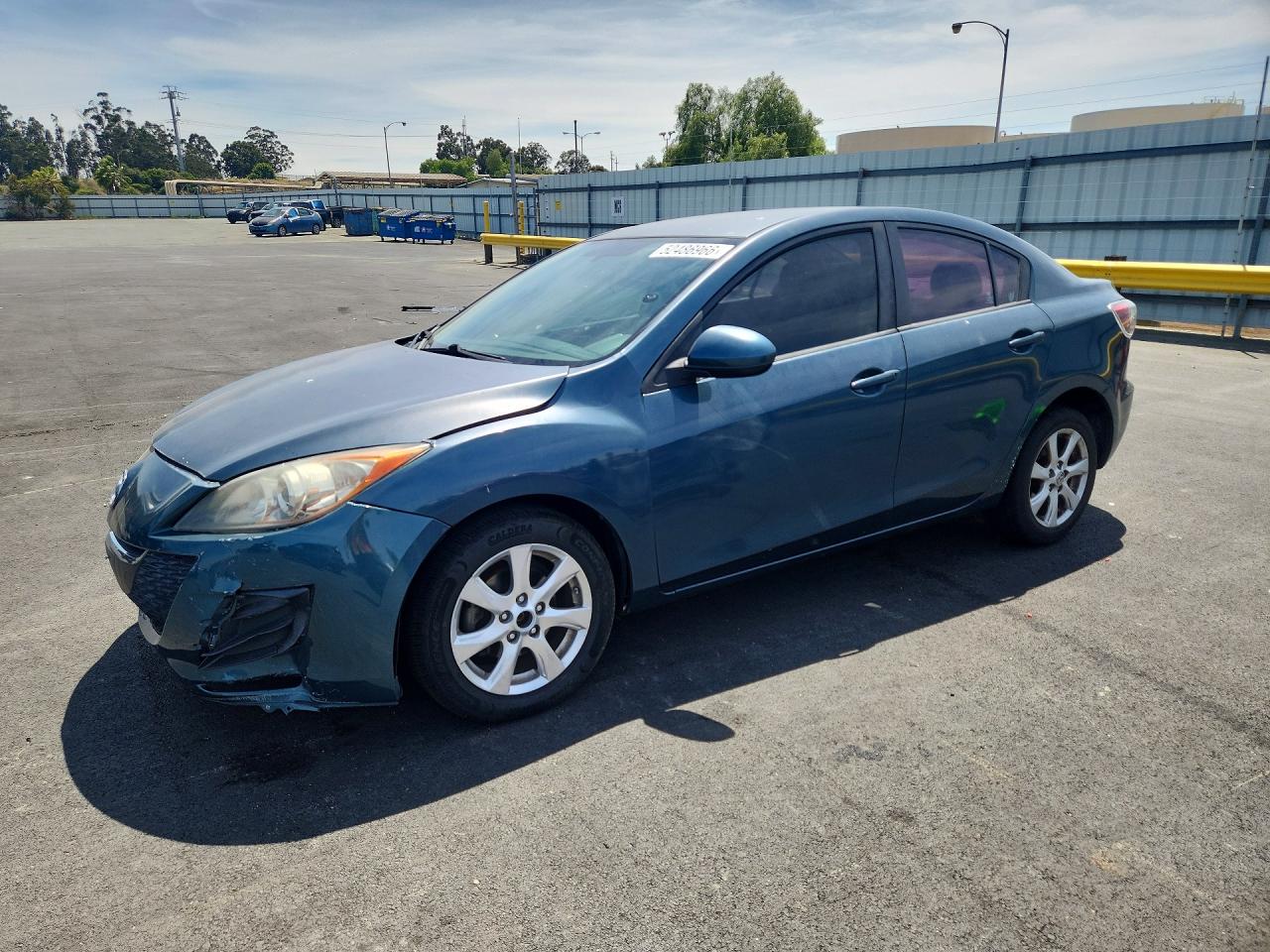 Salvage Mazda 3 Image