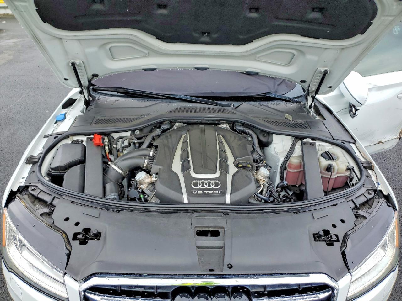 Audi A8 L Quattro
