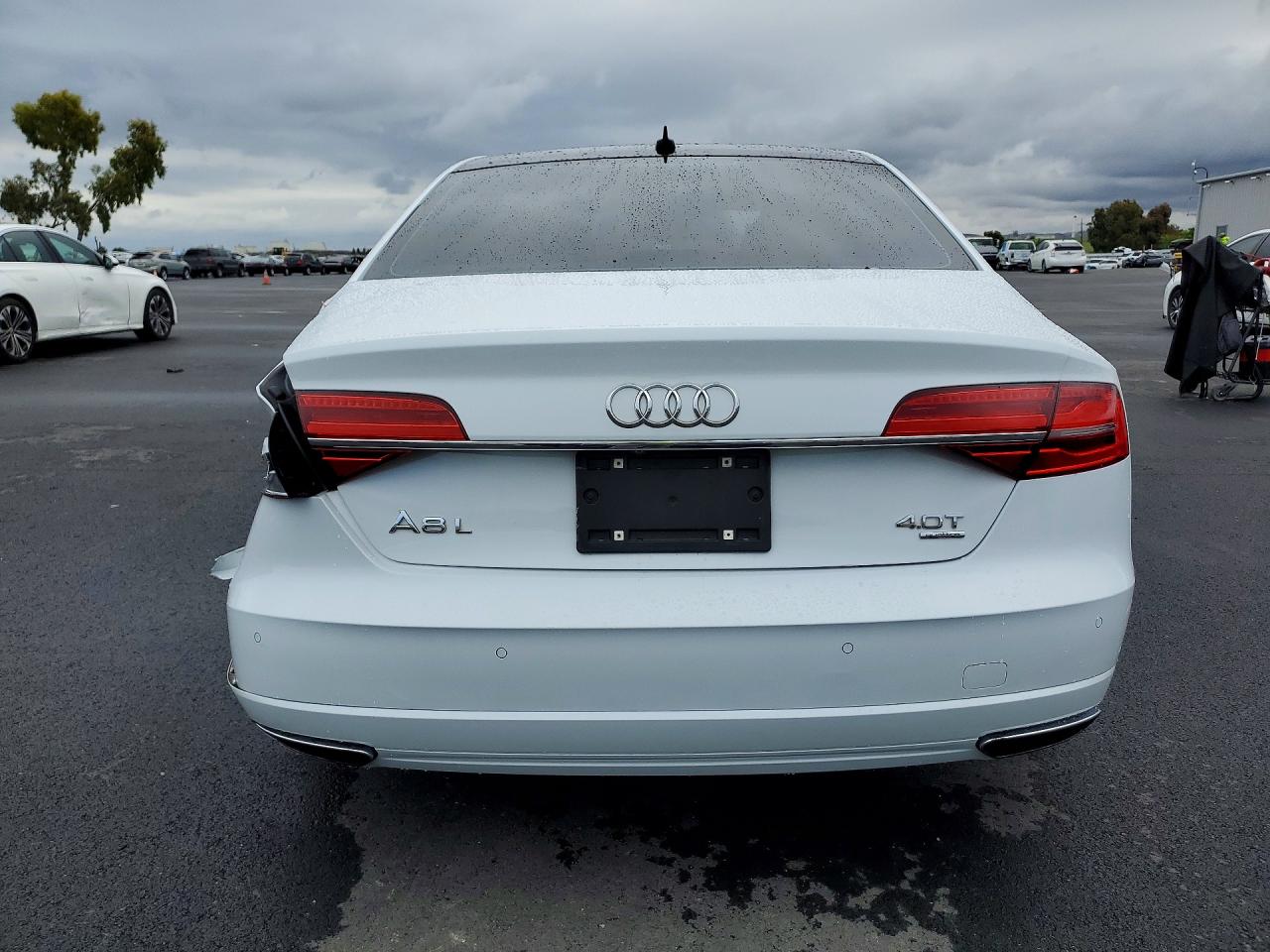 Audi A8 L Quattro
