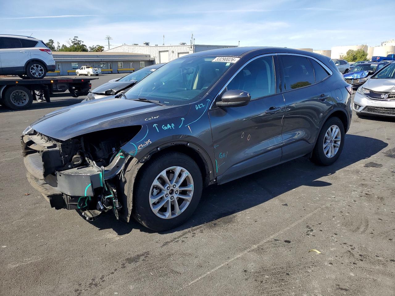 Salvage Ford Escape Image