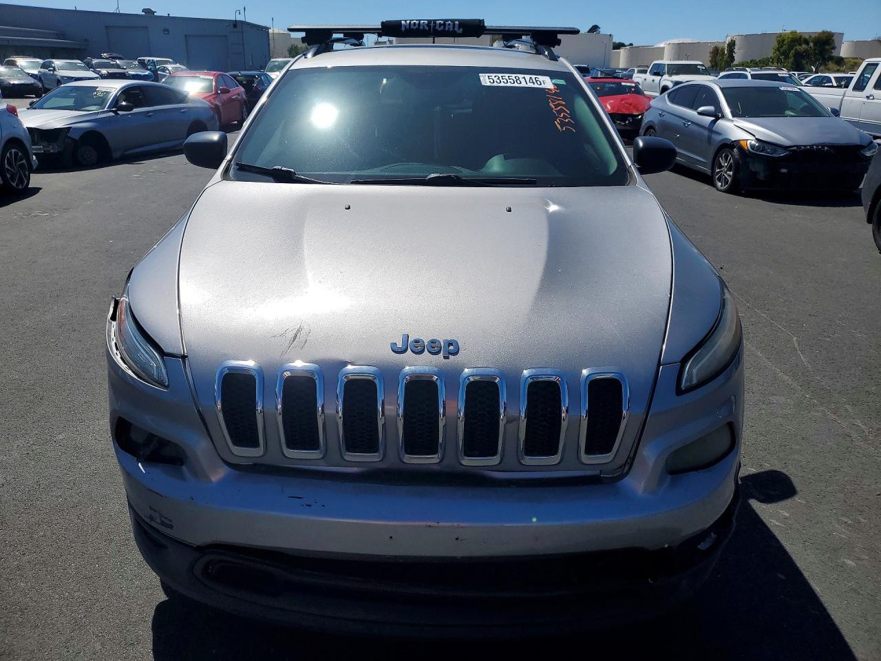 Jeep Cherokee Sport