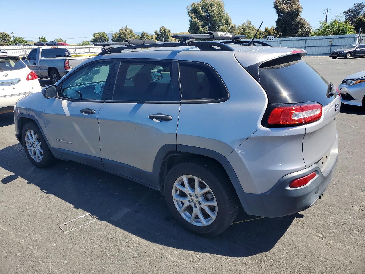 Jeep Cherokee Sport