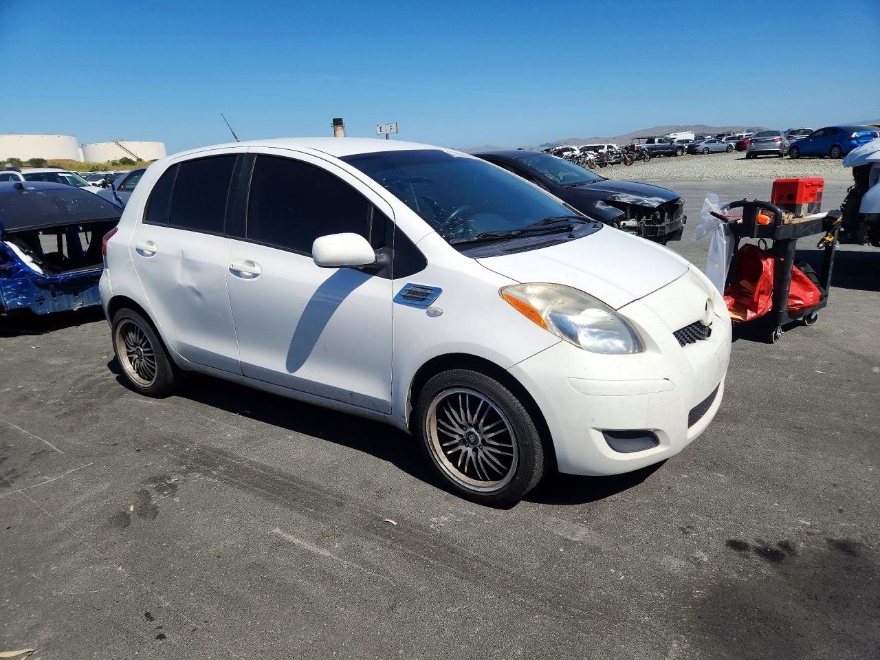Toyota Yaris Base