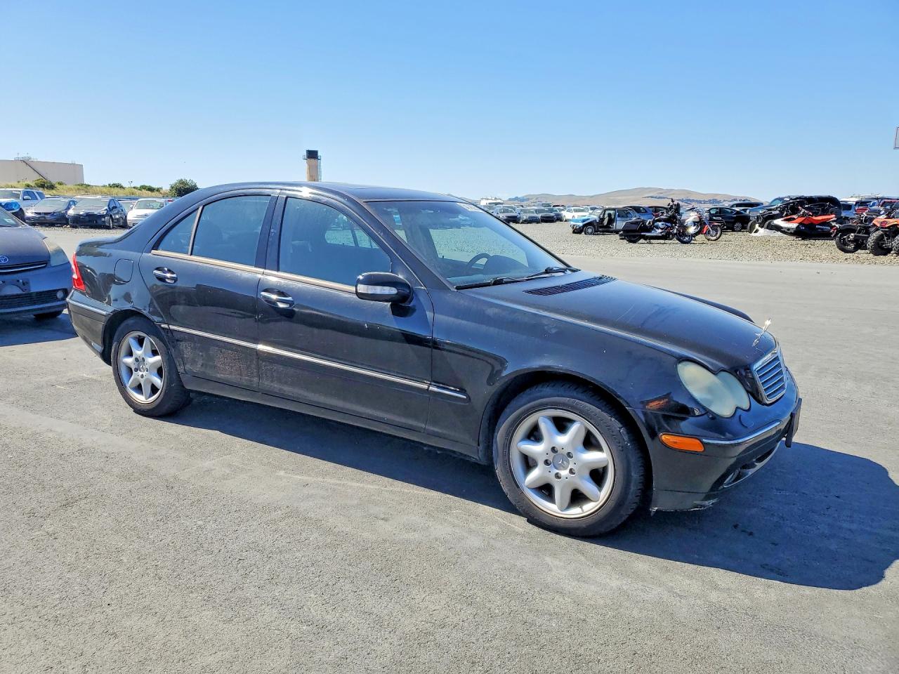 Mercedes-Benz C-Class 320