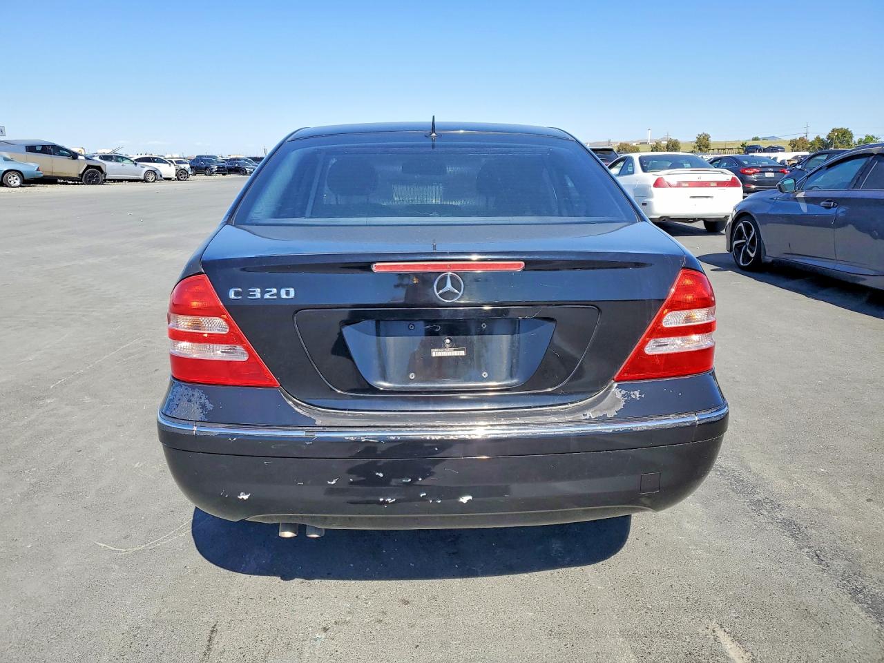 Mercedes-Benz C-Class 320