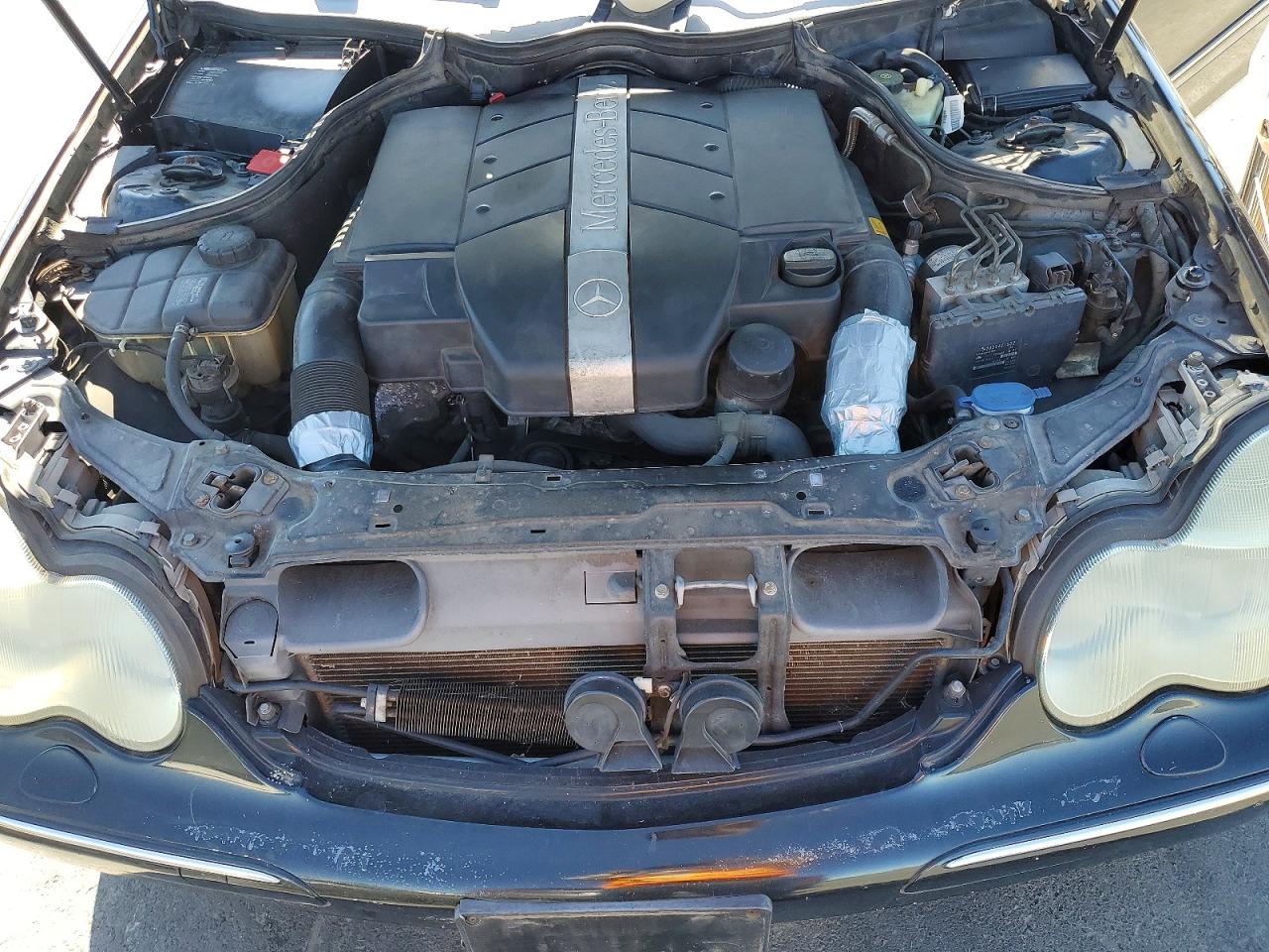 Mercedes-Benz C-Class 320