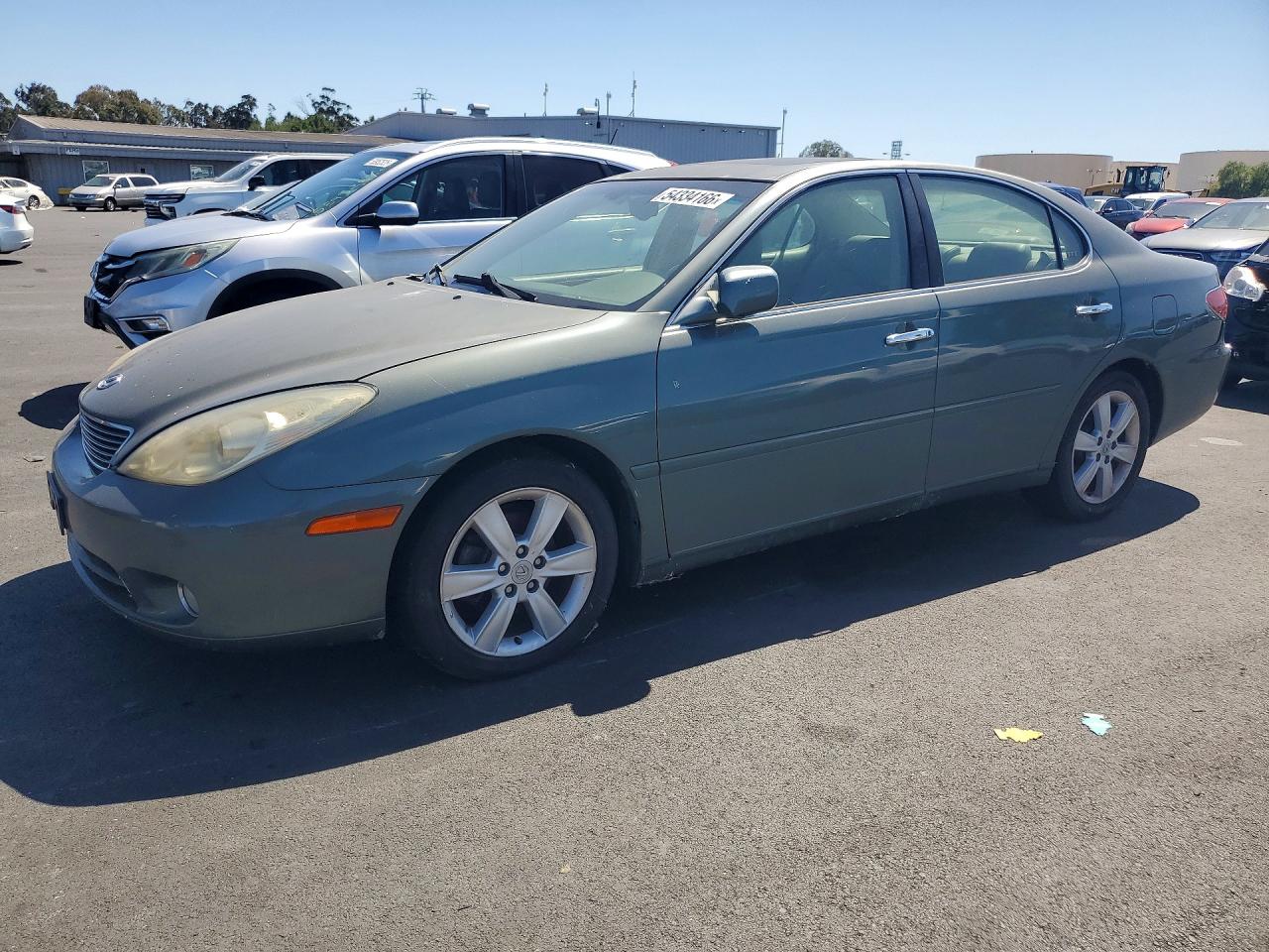 Salvage Lexus Es Image