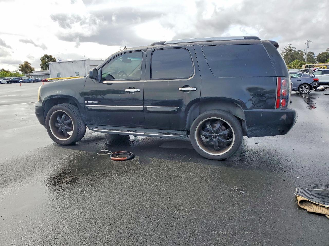 GMC Yukon Denali
