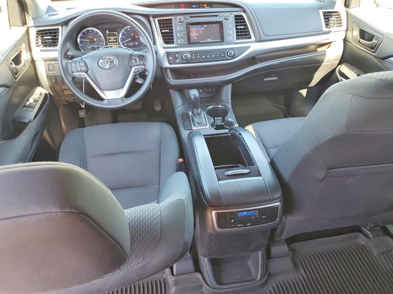 Toyota Highlander Le