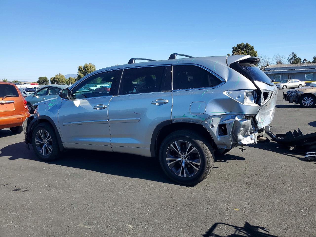 Toyota Highlander Le
