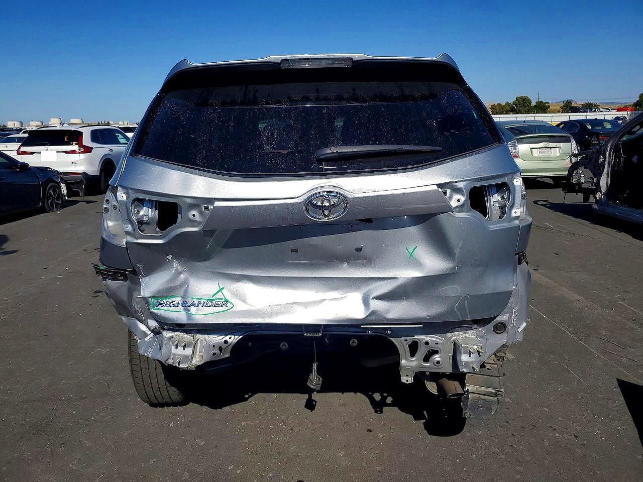 Toyota Highlander Le