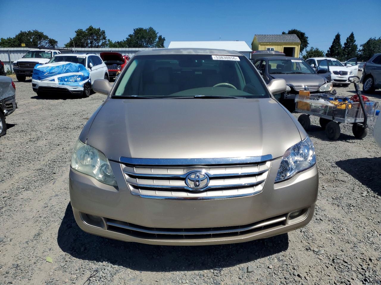 Toyota Avalon Xls