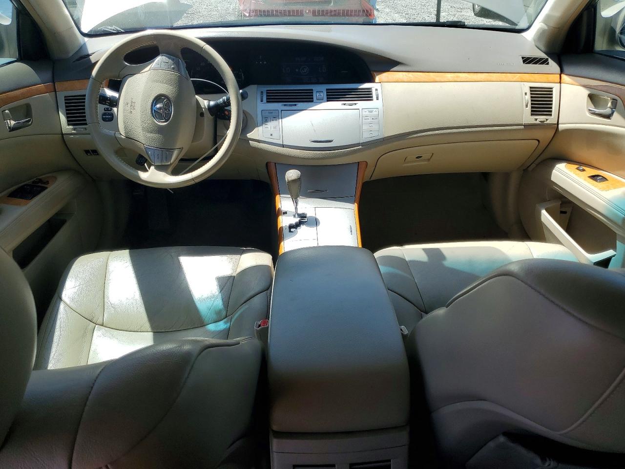Toyota Avalon Xls