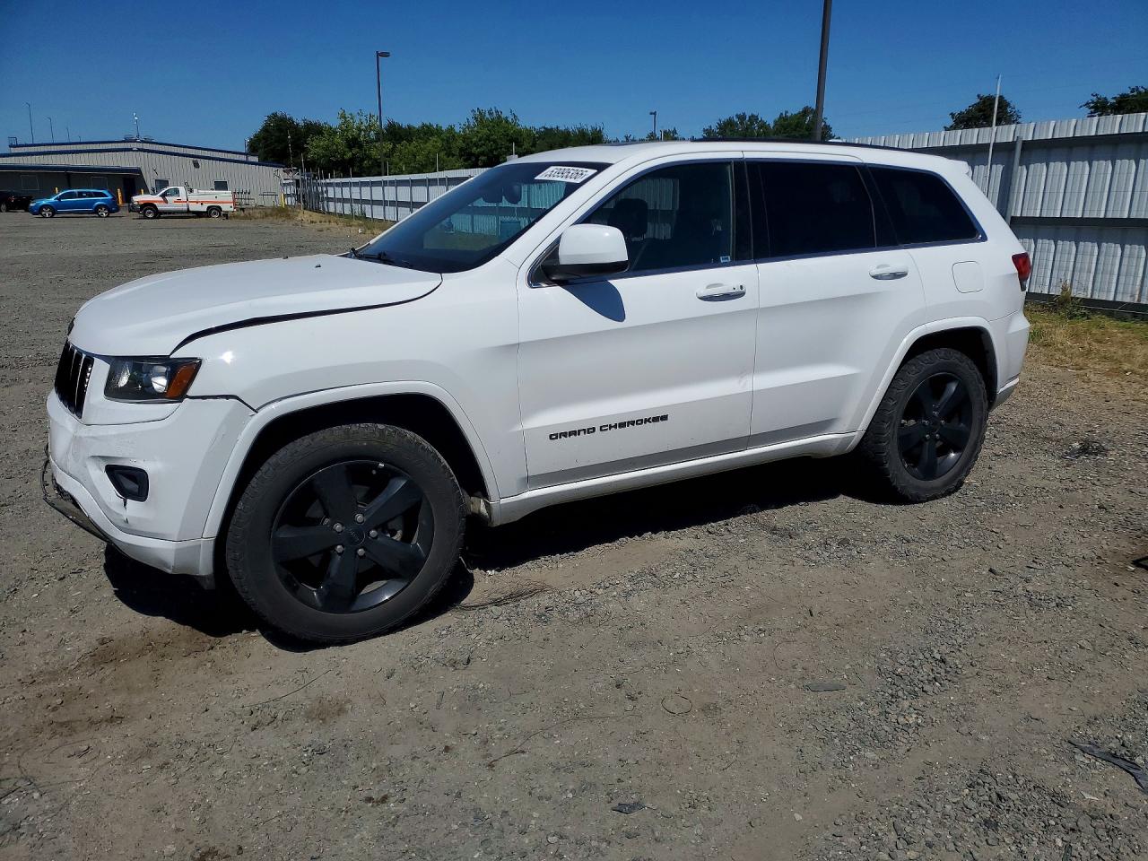 Salvage Jeep Cherokee Image