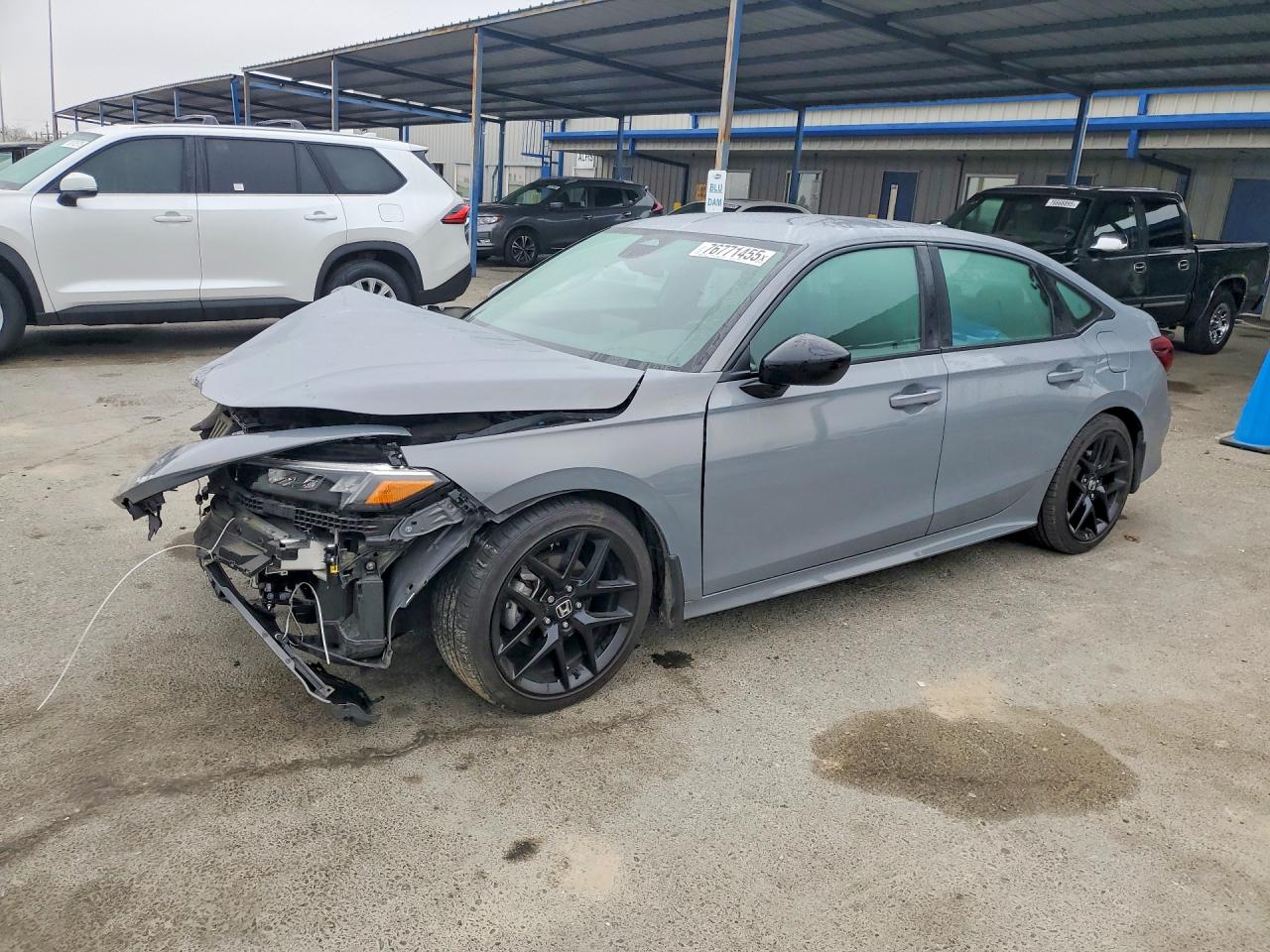 Salvage Honda Civic Image