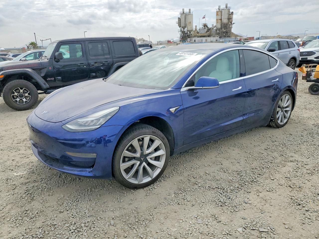 Salvage Tesla Model 3 Image