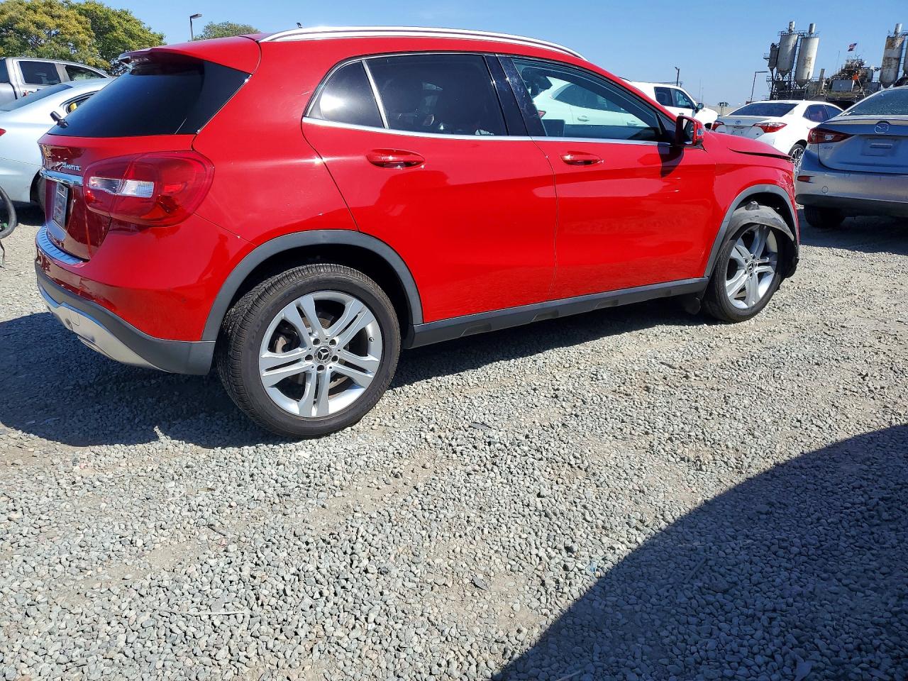 Mercedes-Benz GLA 250 4matic