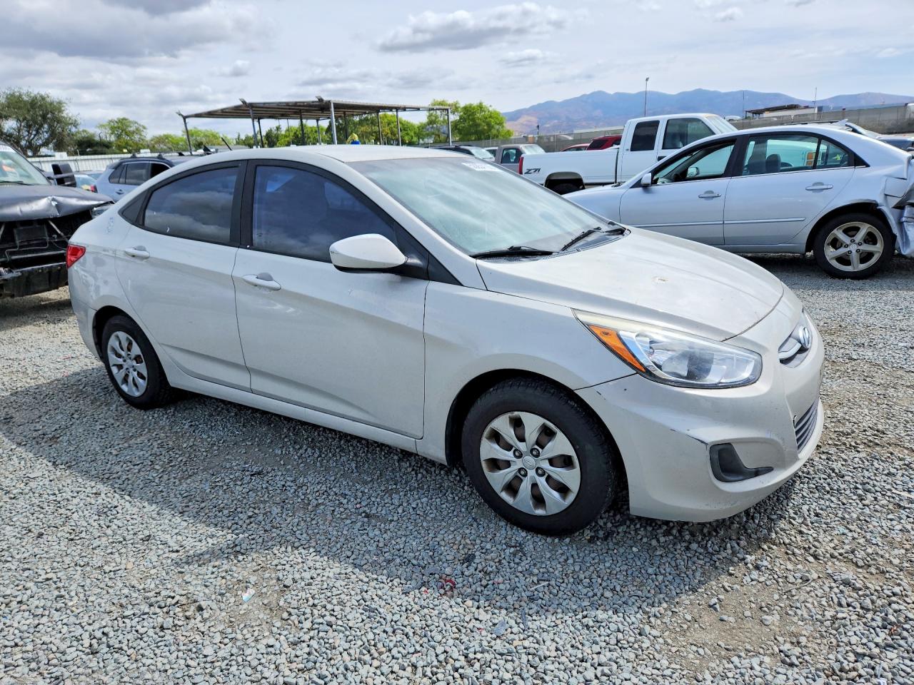 Hyundai ACCENT Se
