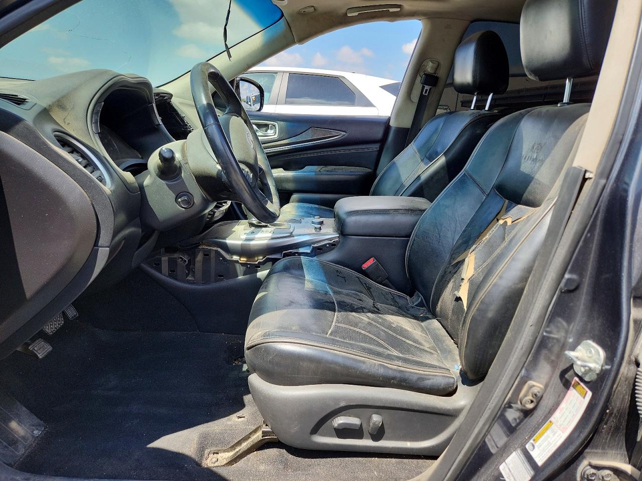 INFINITI Qx