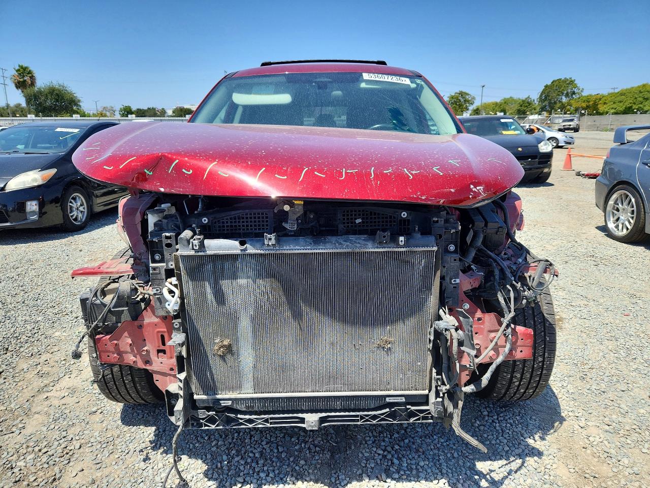 Nissan Pathfinder Sv
