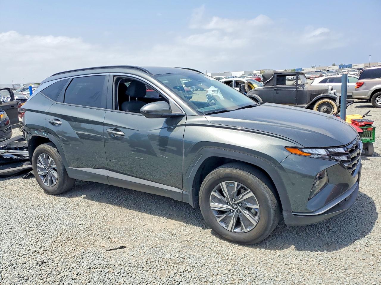 Hyundai TUCSON Blue