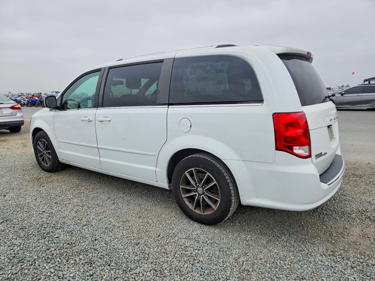 Dodge Caravan Sxt