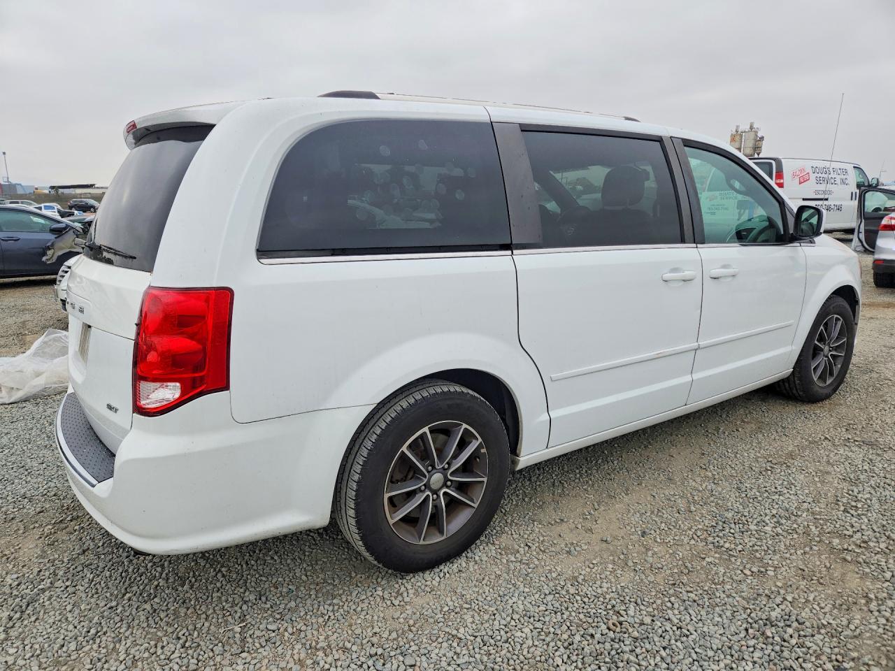Dodge Caravan Sxt