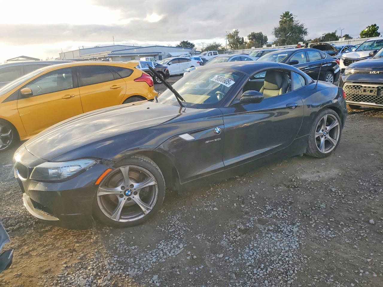 Salvage BMW Z Series Image