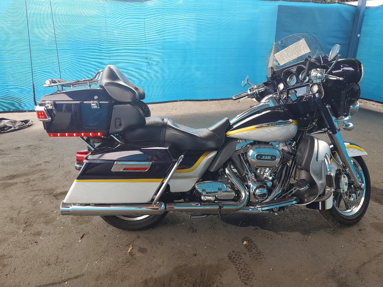 Salvage Harley-Davidson Flse Image