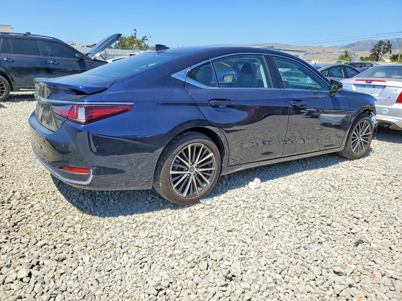 Lexus Es Base