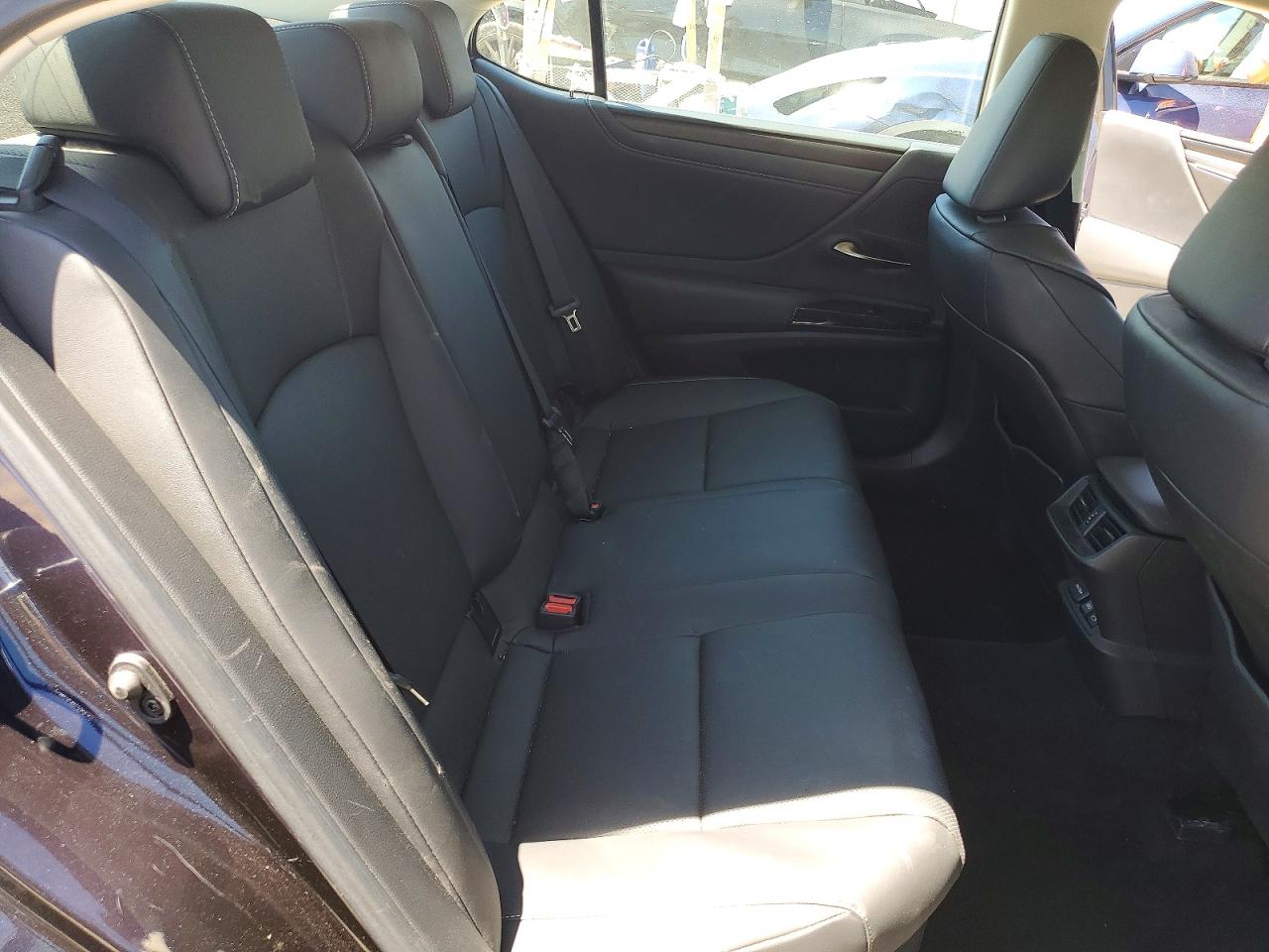 Lexus Es Base