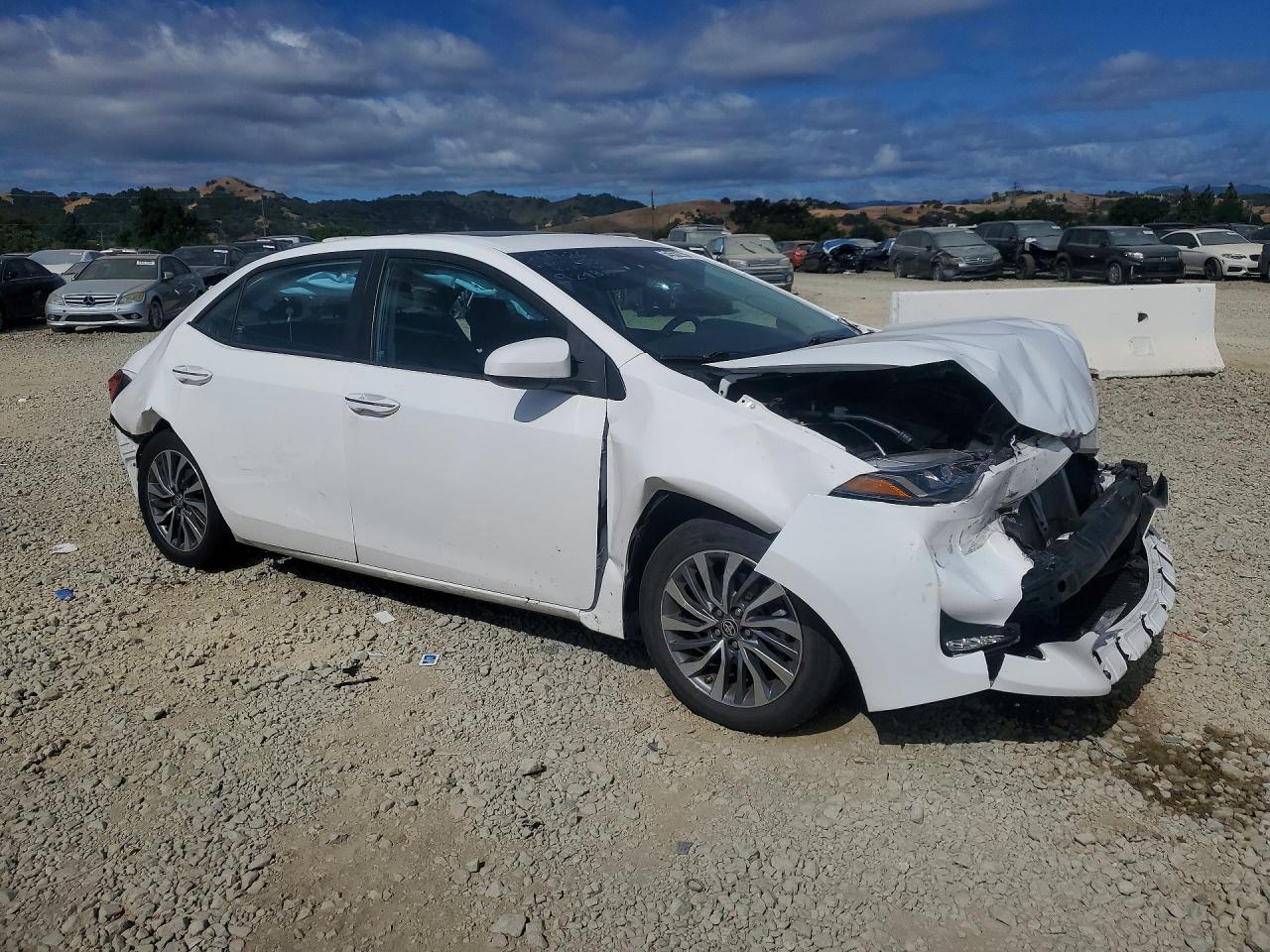 Toyota Corolla Xle
