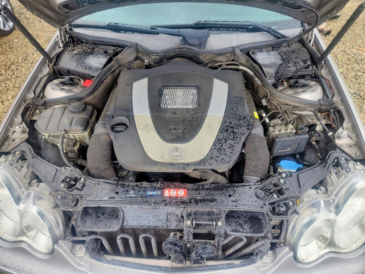 Mercedes-Benz C-Class 230