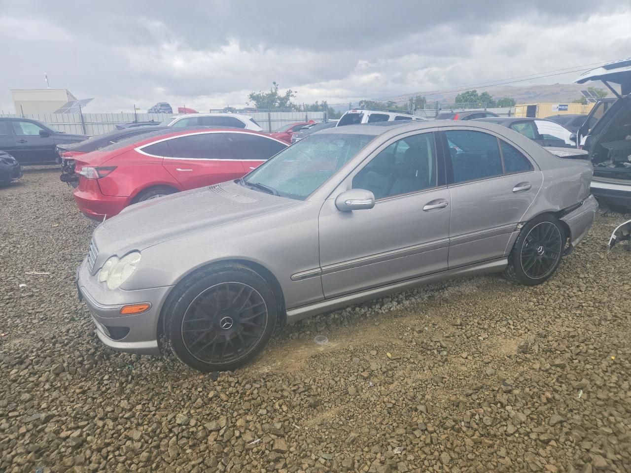 Salvage Mercedes-Benz C-Class Image