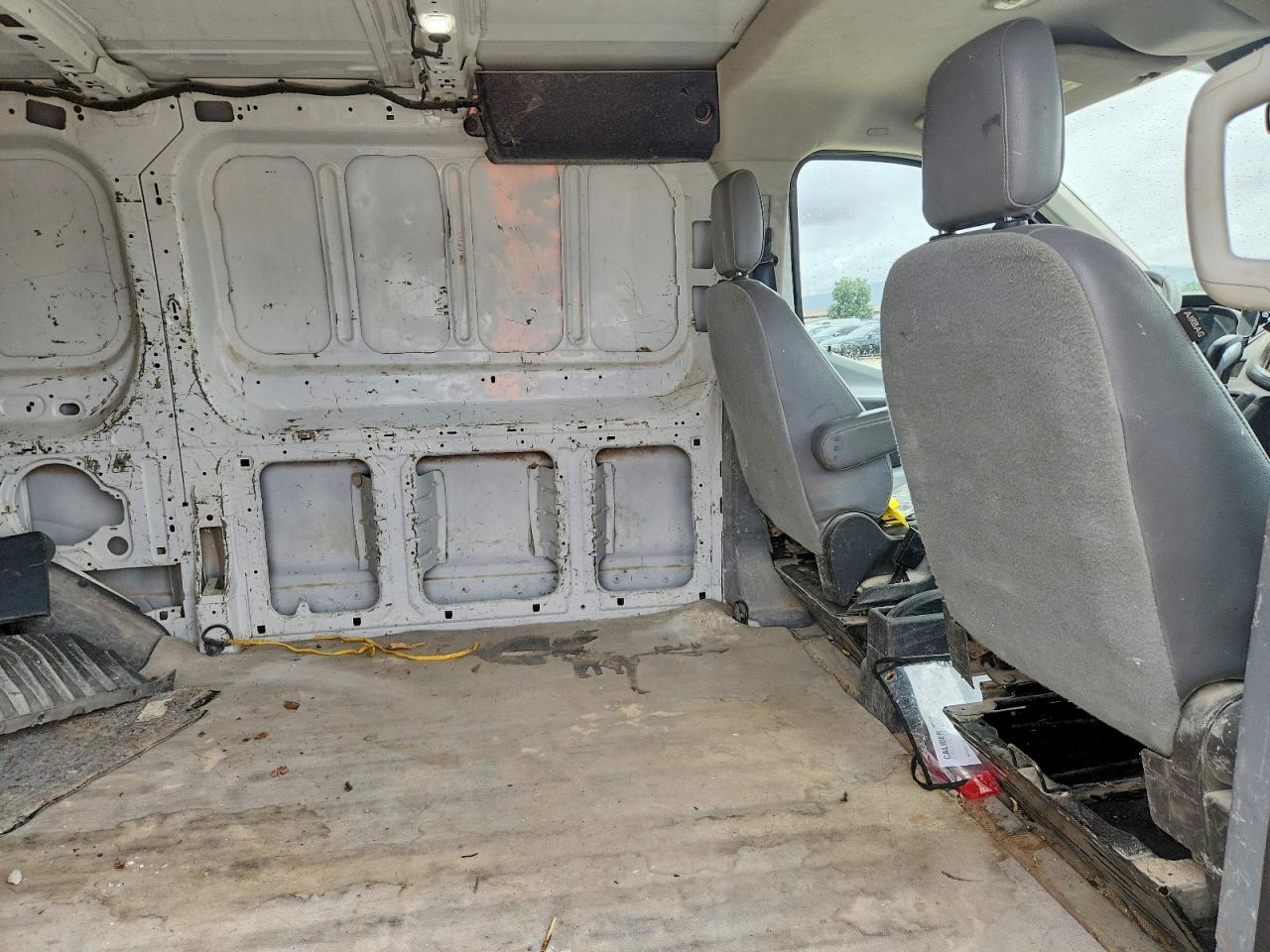 Ford Transit T-150