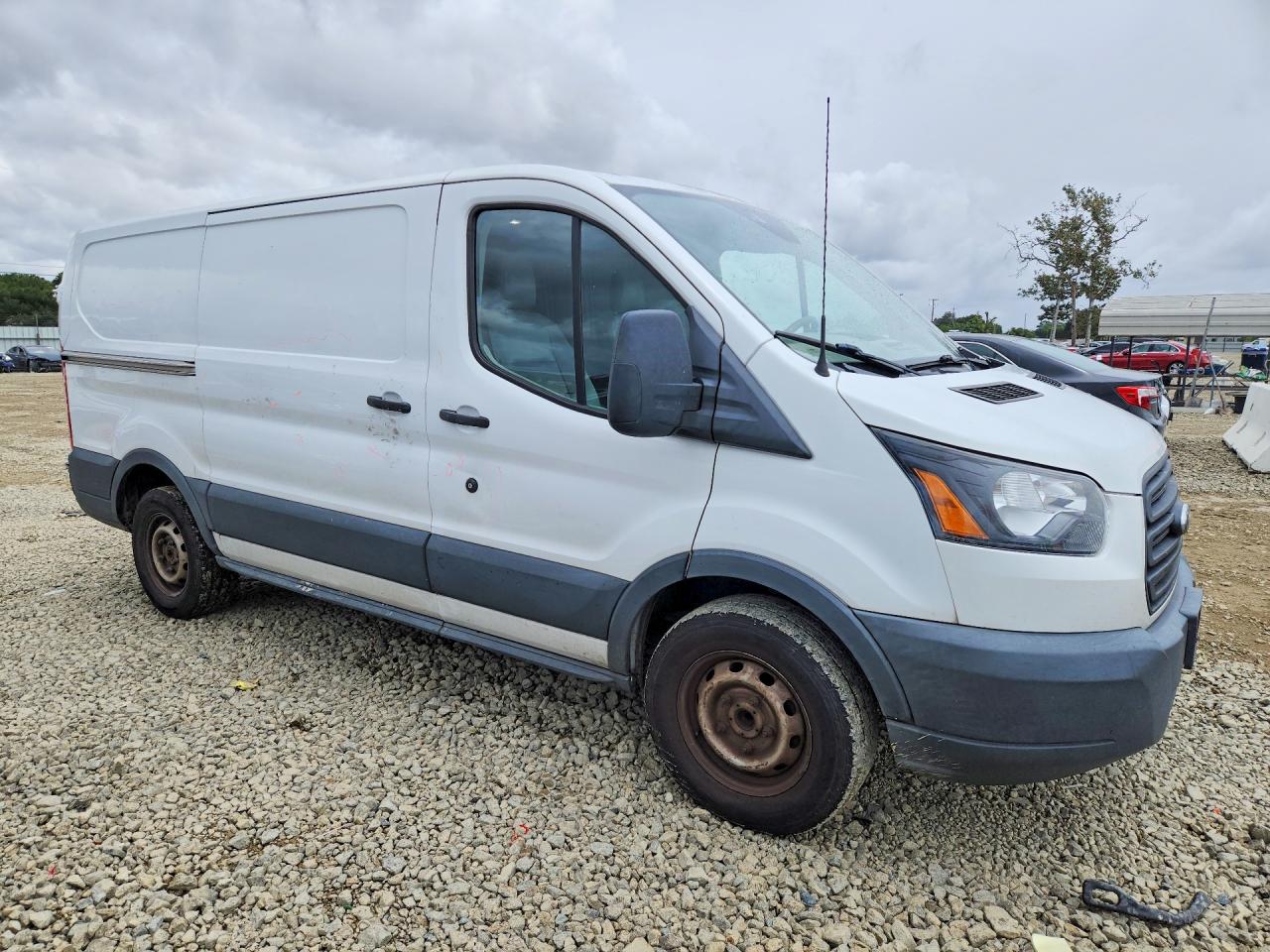 Ford Transit T-150
