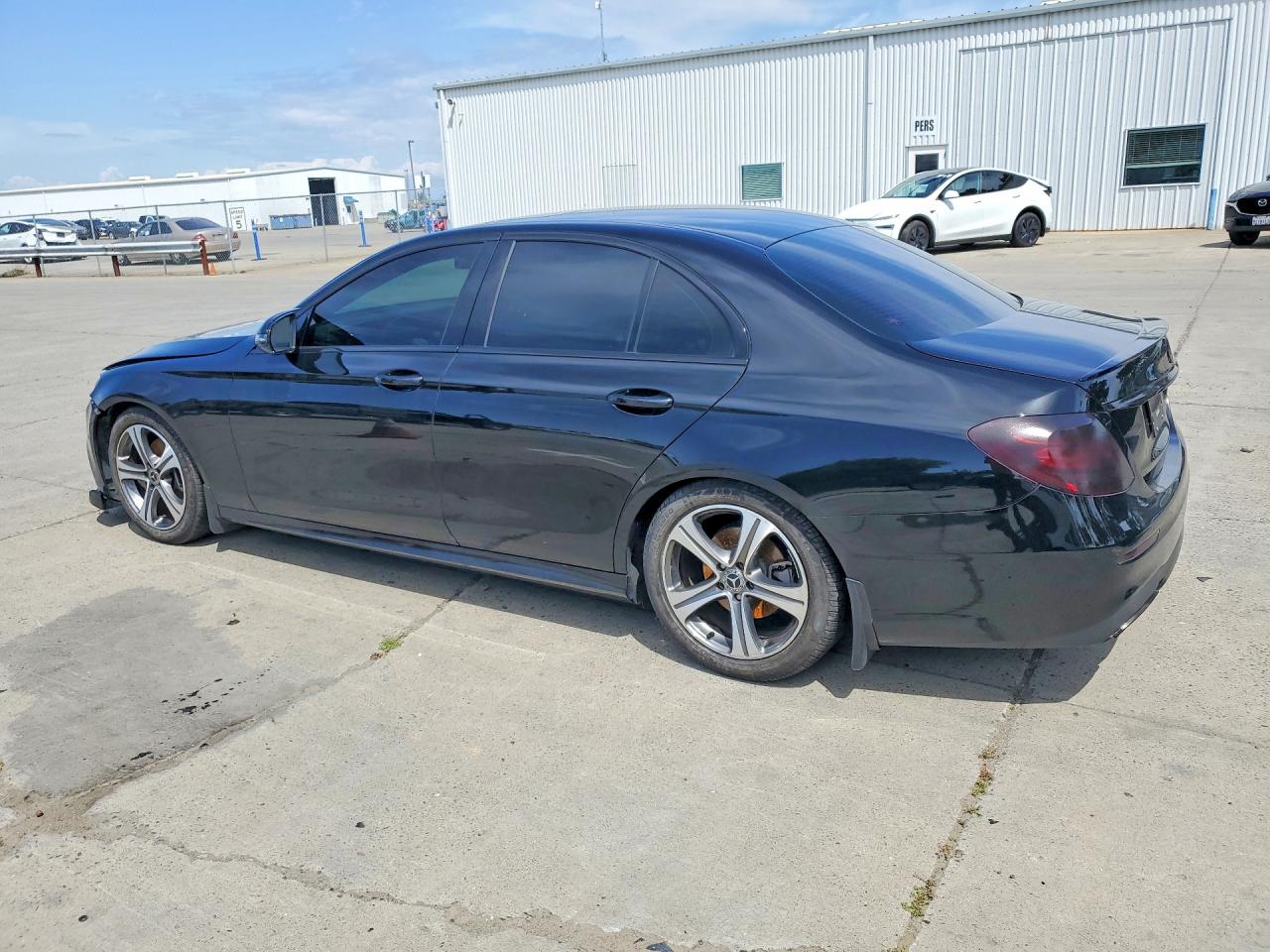 Mercedes-Benz E-Class 300
