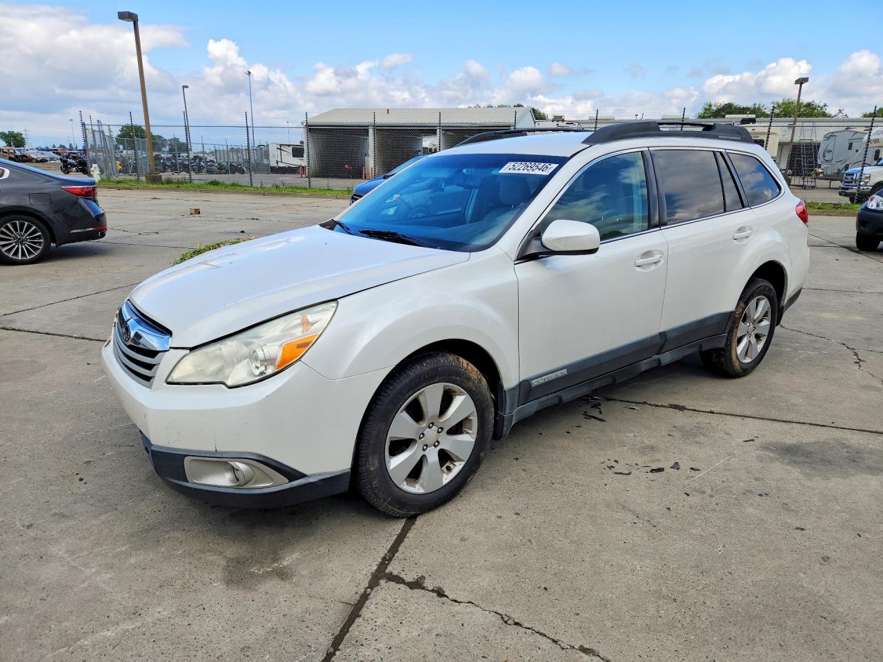 Salvage Subaru Outback Image