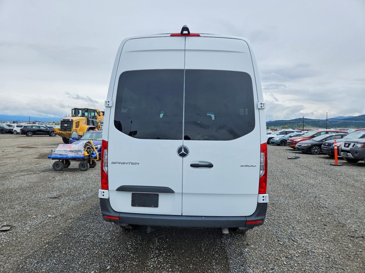 Mercedes-Benz Sprinter 2500