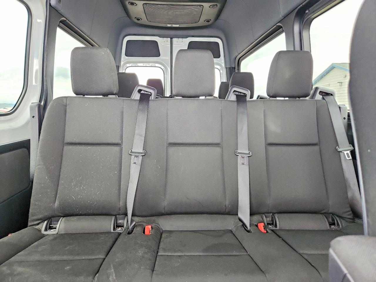Mercedes-Benz Sprinter 2500
