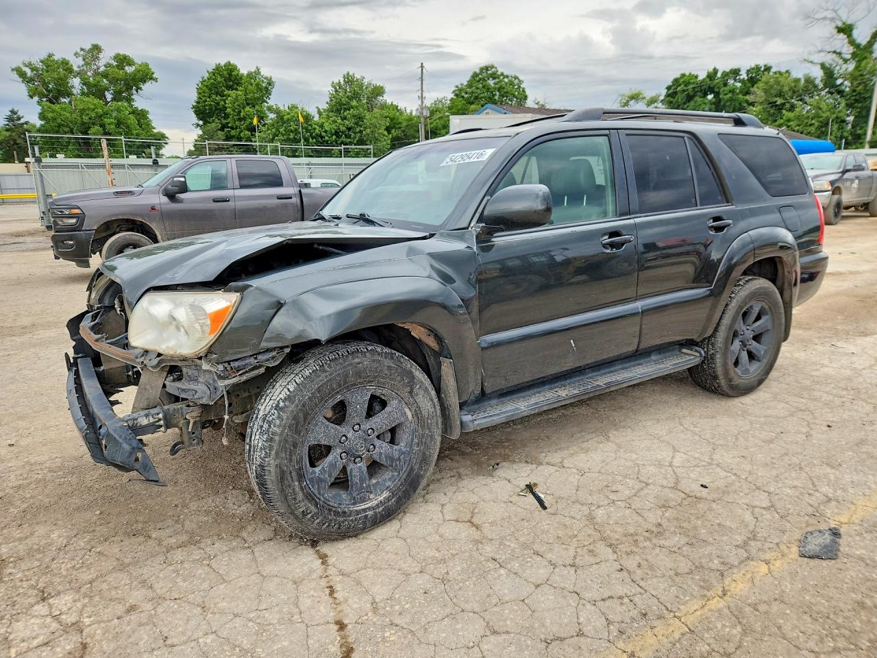 Salvage Toyota 4Runner Image