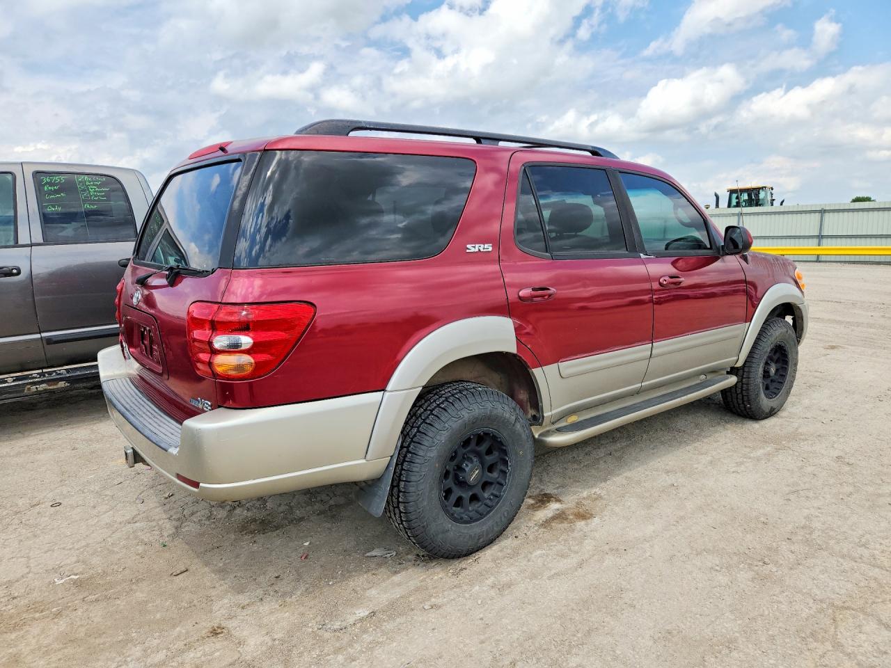 Toyota Sequoia Sr5