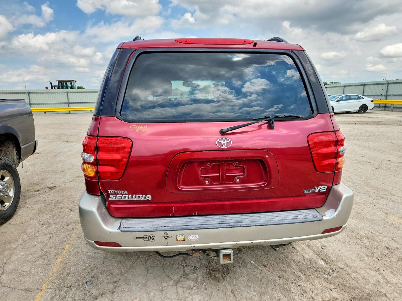 Toyota Sequoia Sr5
